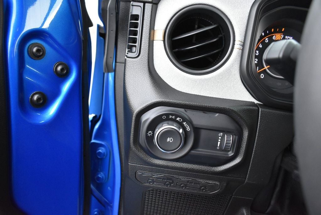 2024 Jeep Wrangler Willys