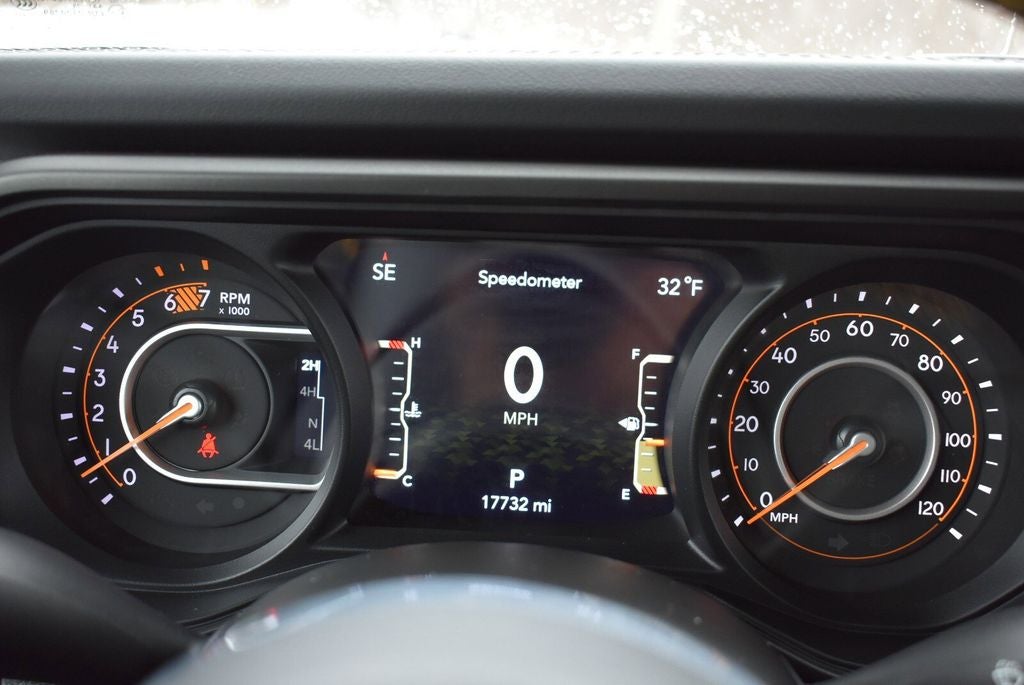 2024 Jeep Wrangler Sahara