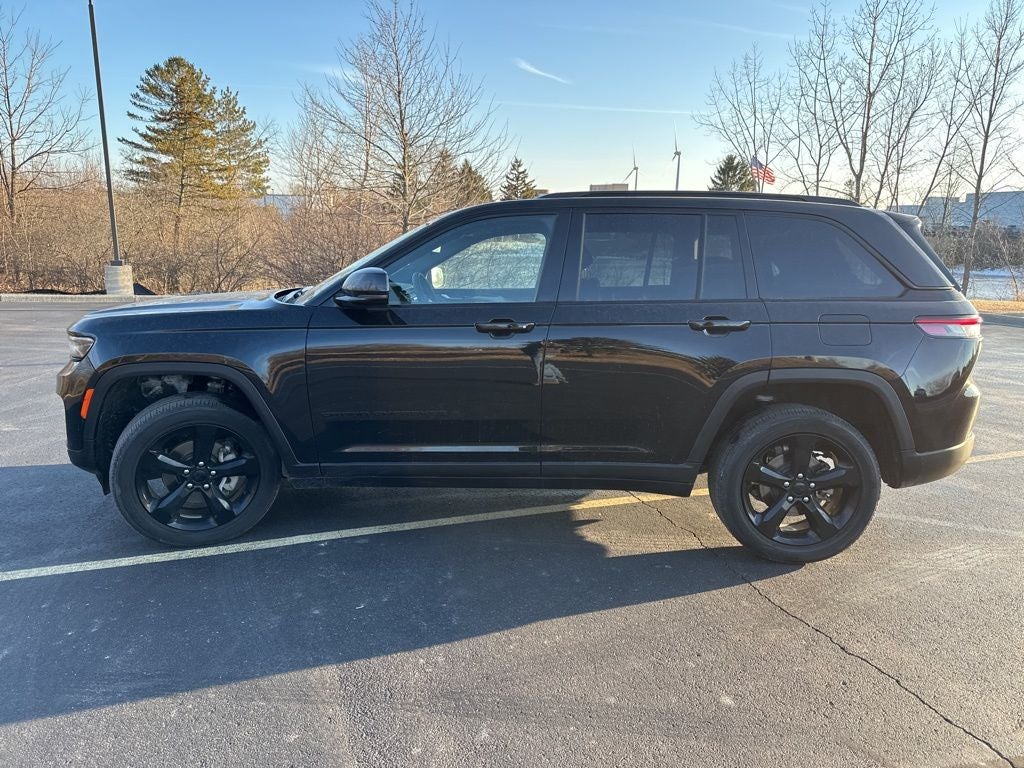 2023 Jeep Grand Cherokee Altitude