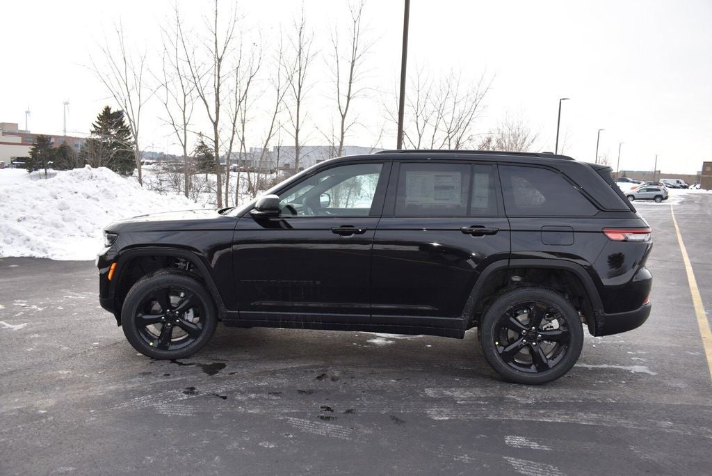 2025 Jeep Grand Cherokee Altitude X