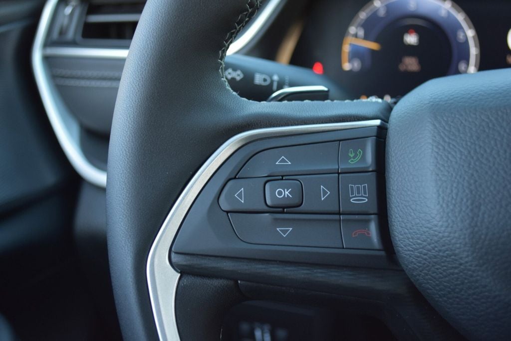 2025 Jeep Grand Cherokee Laredo X