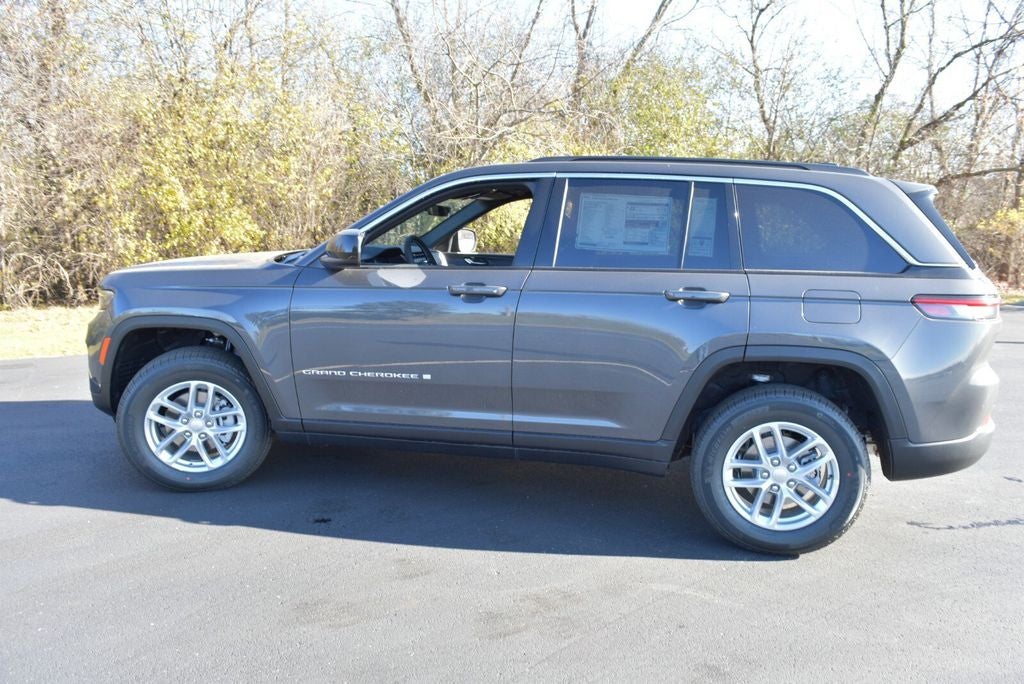 2025 Jeep Grand Cherokee Laredo X