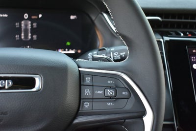 2026 Jeep Grand Cherokee Laredo