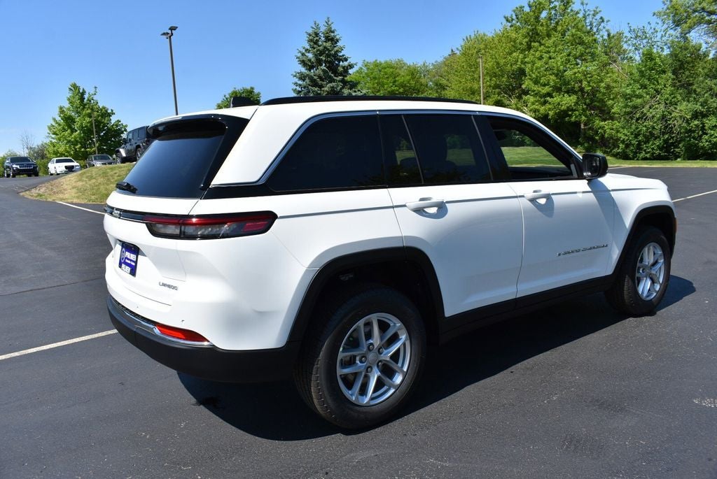 2026 Jeep Grand Cherokee Laredo