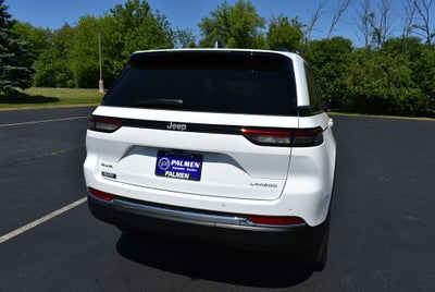 2026 Jeep Grand Cherokee Laredo