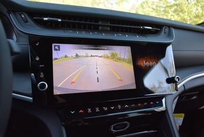 2026 Jeep Grand Cherokee Altitude