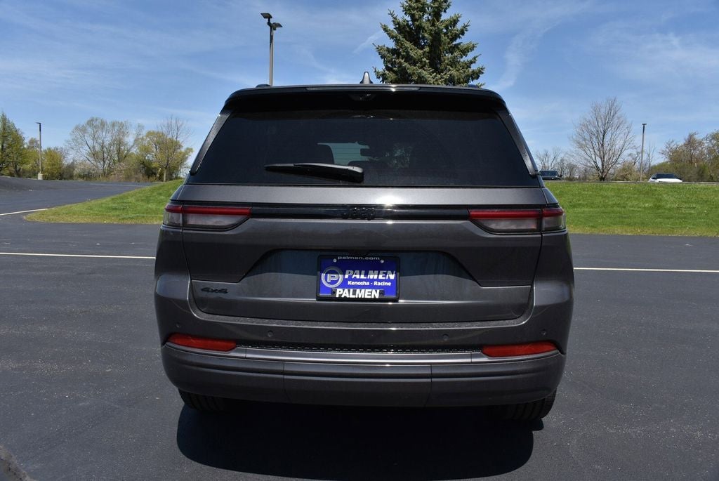 2026 Jeep Grand Cherokee Limited Reserve
