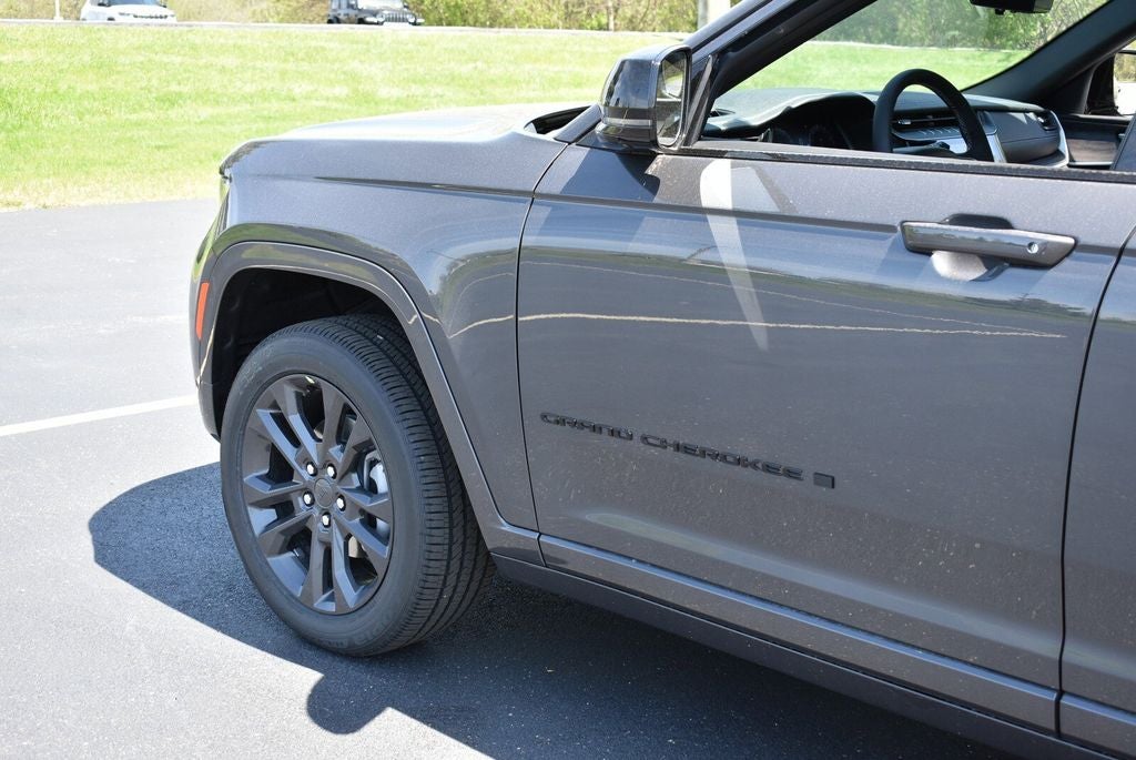 2026 Jeep Grand Cherokee Limited Reserve