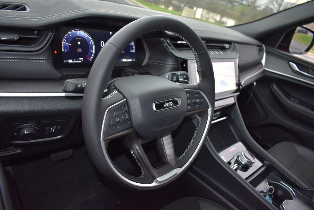 2026 Jeep Grand Cherokee L Laredo