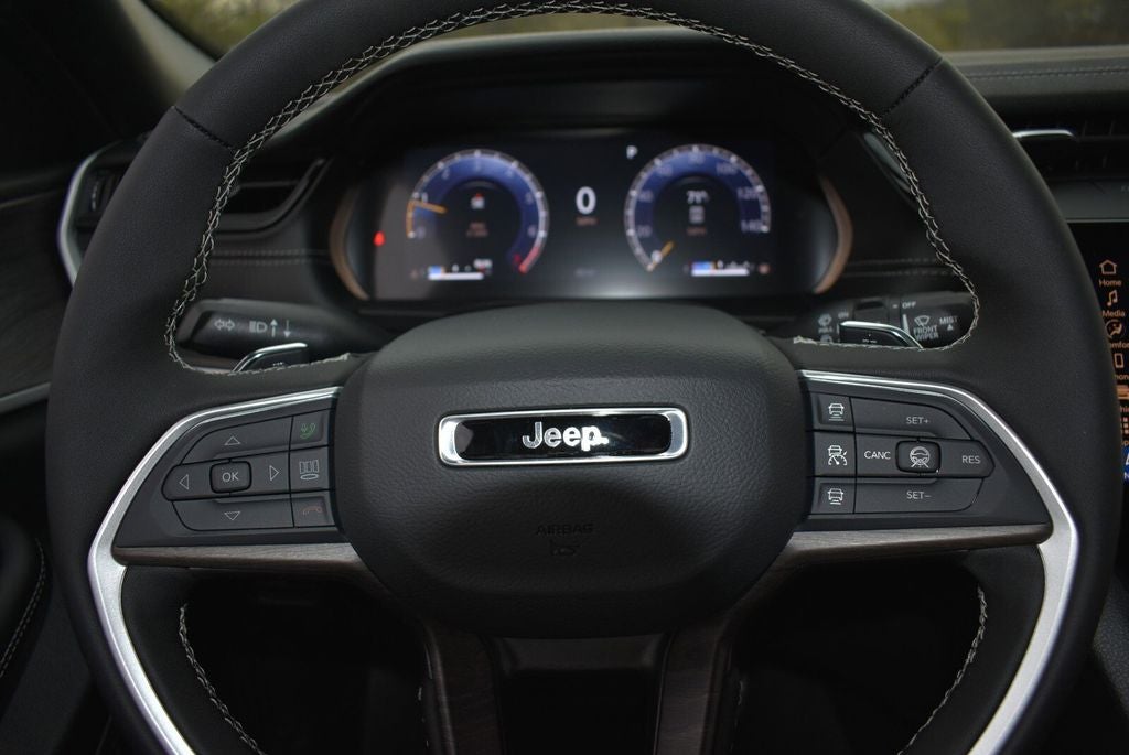 2026 Jeep Grand Cherokee L Laredo