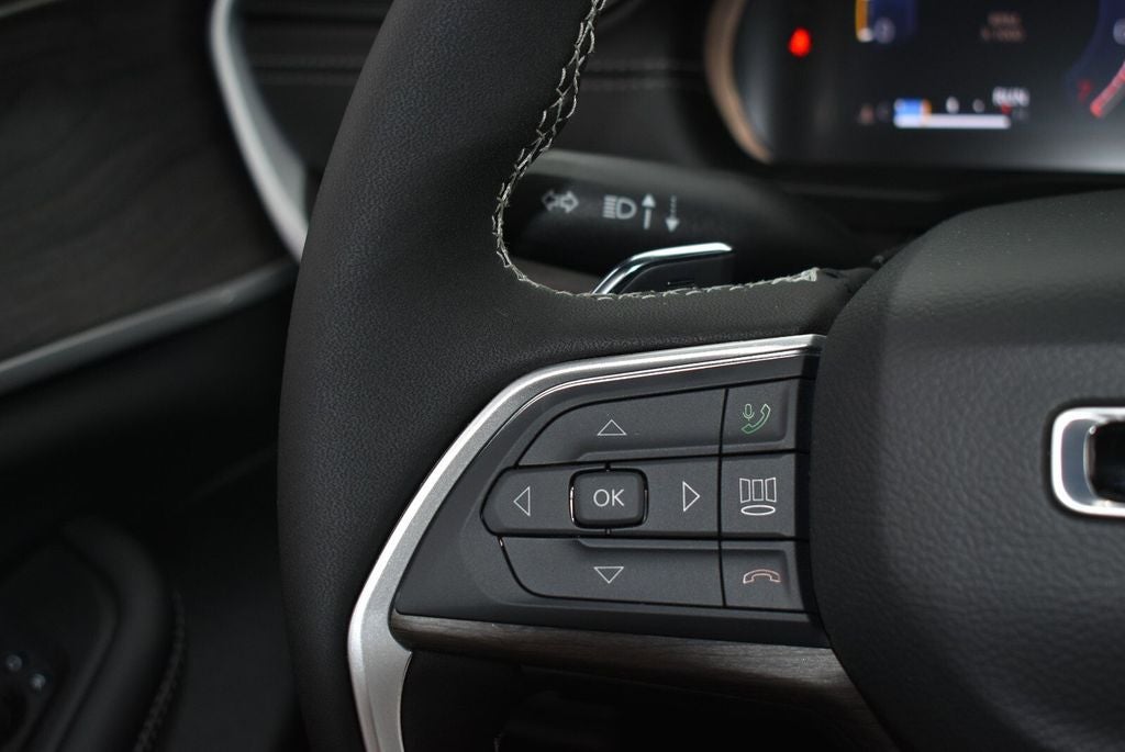 2026 Jeep Grand Cherokee L Laredo
