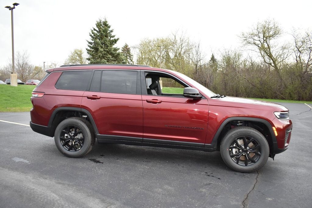2026 Jeep Grand Cherokee L Laredo