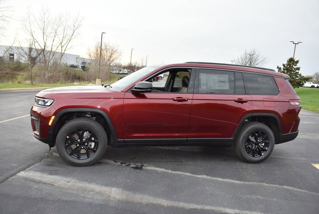2026 Jeep Grand Cherokee L Laredo