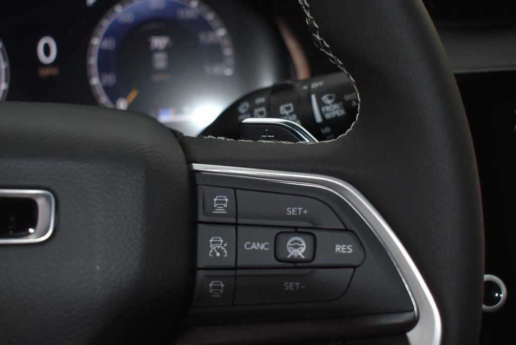 2026 Jeep Grand Cherokee L Laredo