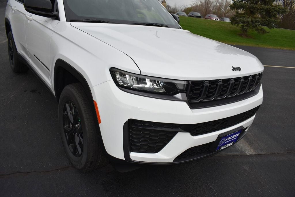 2026 Jeep Grand Cherokee L Laredo