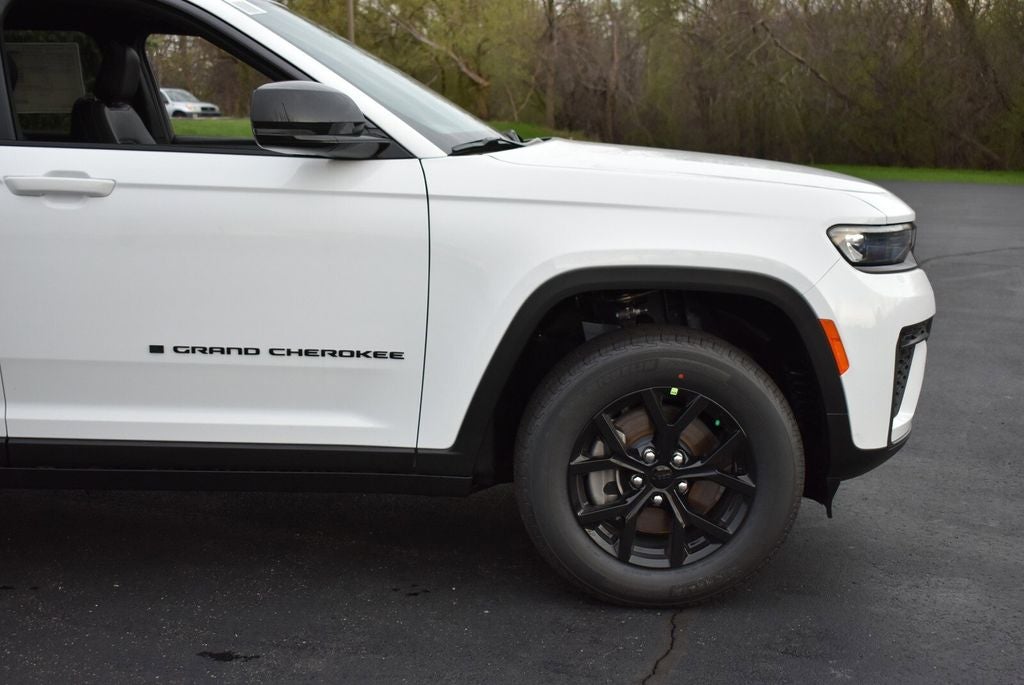2026 Jeep Grand Cherokee L Laredo