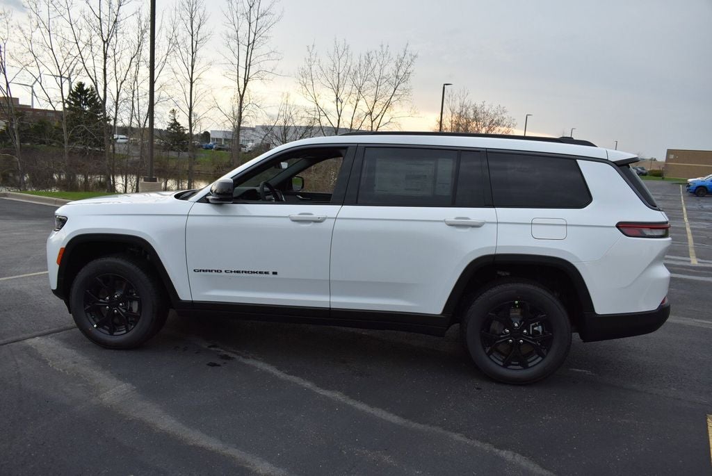 2026 Jeep Grand Cherokee L Laredo