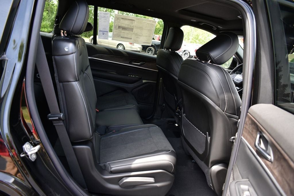2026 Jeep Grand Cherokee L Altitude
