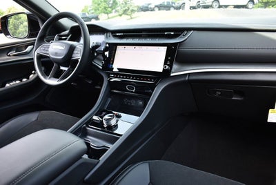 2026 Jeep Grand Cherokee L Altitude