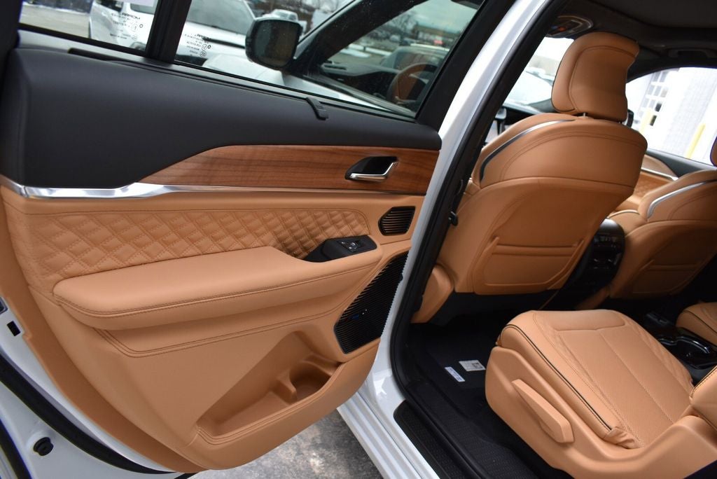 2026 Jeep Grand Cherokee L Summit