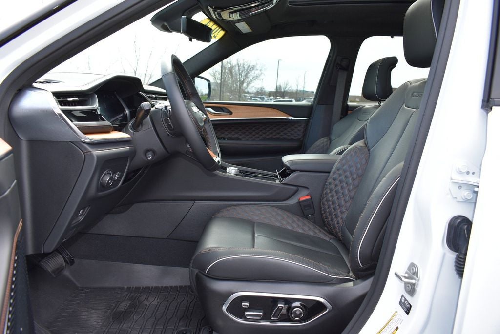 2024 Jeep Grand Cherokee L Summit