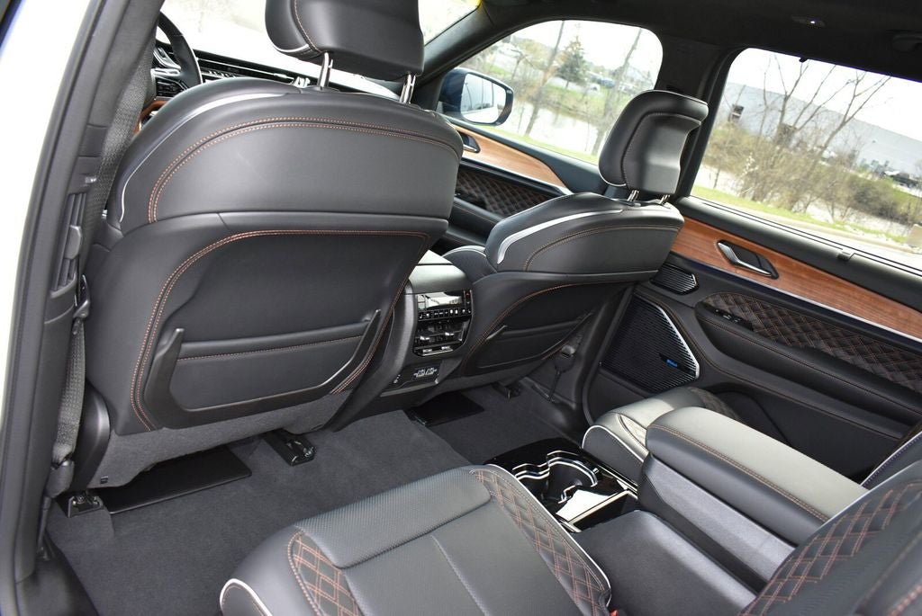 2024 Jeep Grand Cherokee L Summit