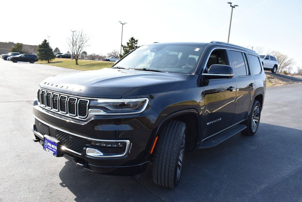 2025 Jeep Wagoneer Base