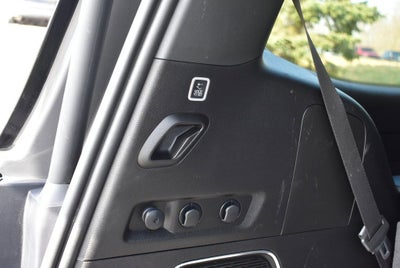 2025 Jeep Wagoneer Base