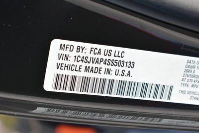 2025 Jeep Wagoneer Base