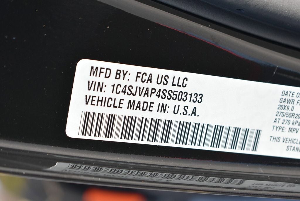 2025 Jeep Wagoneer Base