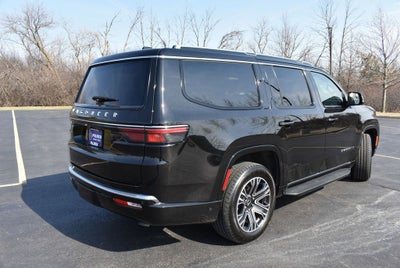 2025 Jeep Wagoneer Base