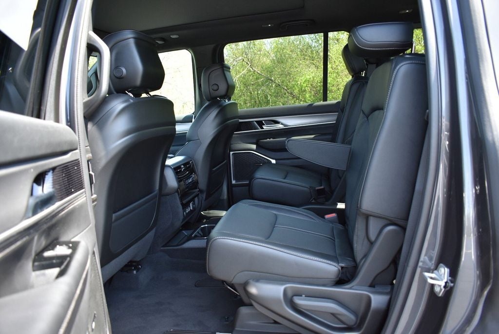 2026 Jeep Grand Wagoneer Upland