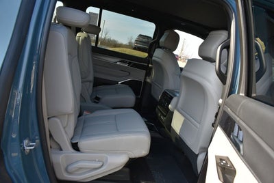 2026 Jeep Grand Wagoneer Limited Altitude