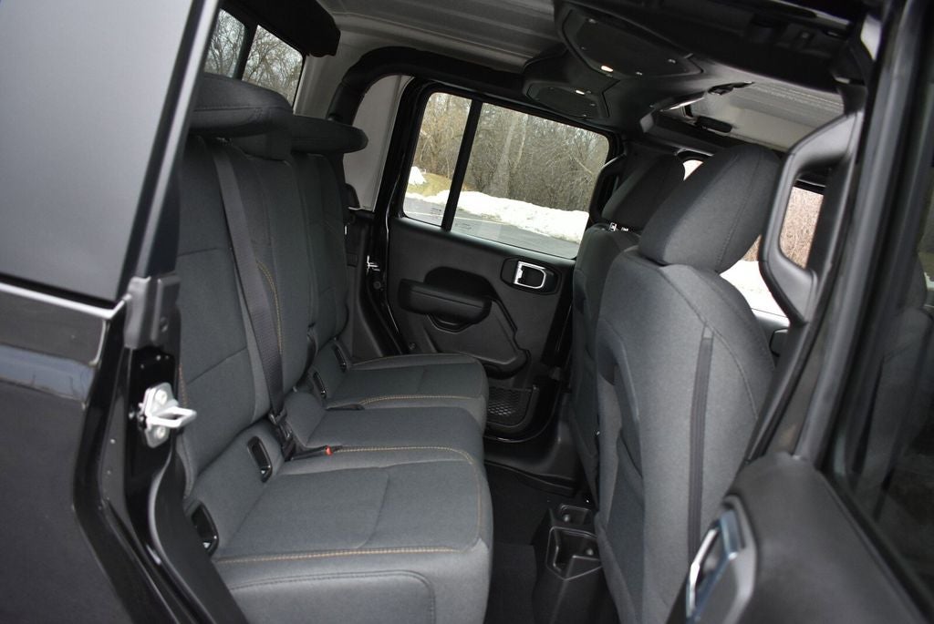 2026 Jeep Gladiator Sport S