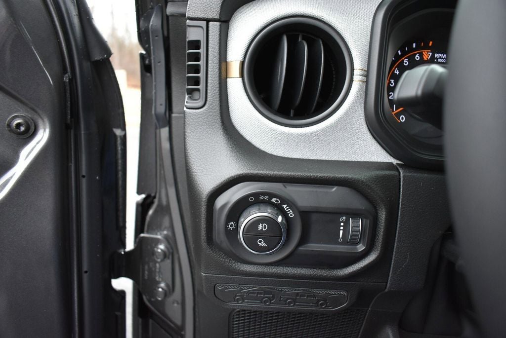 2026 Jeep Gladiator Sport S