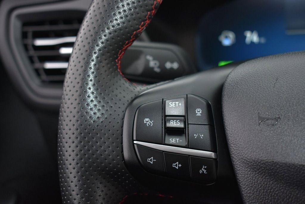 2023 Ford Escape ST-Line Elite