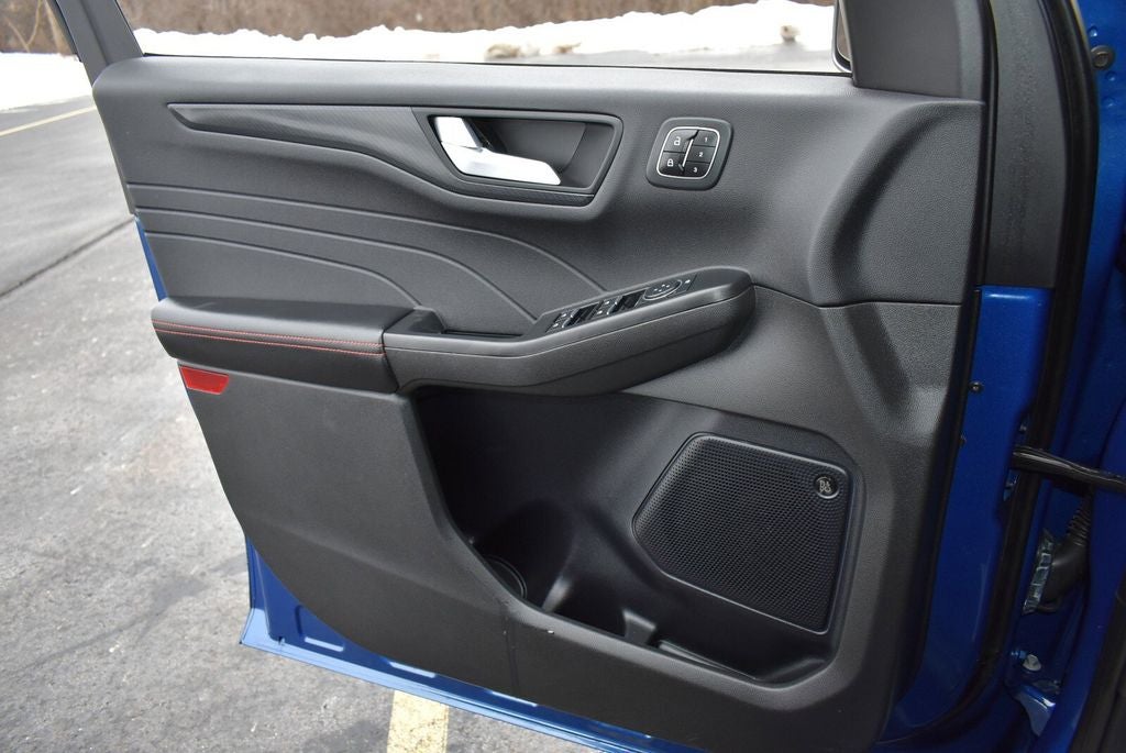 2023 Ford Escape ST-Line Elite