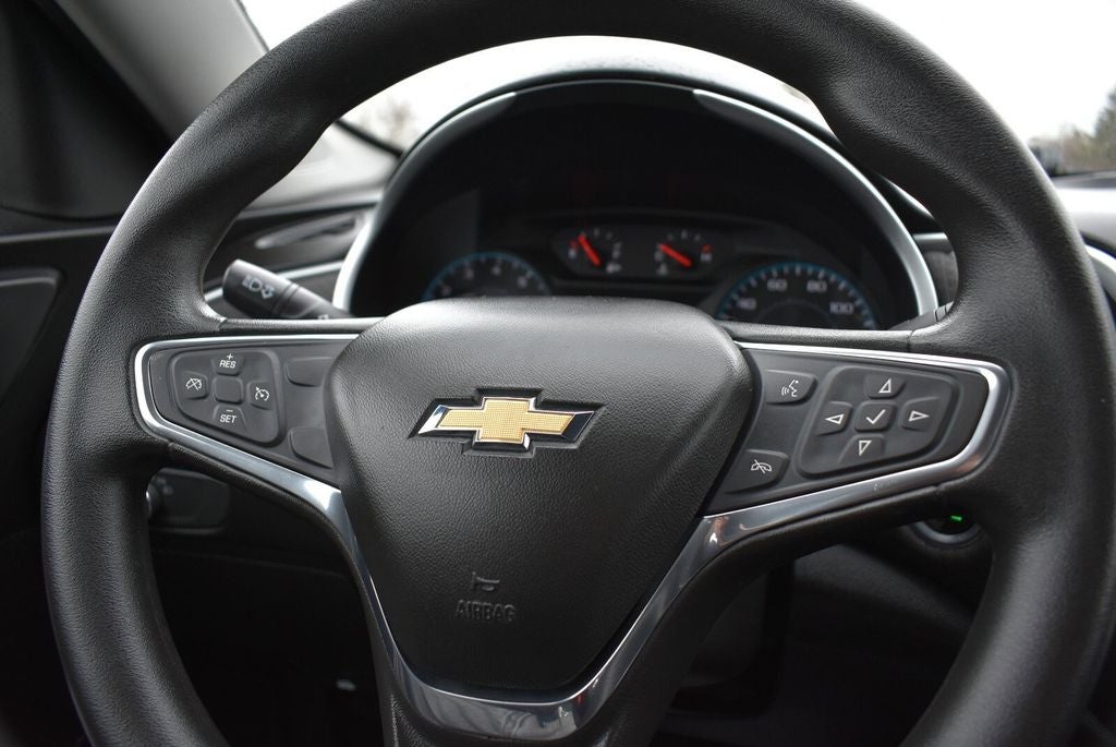 2016 Chevrolet Malibu LS 1LS