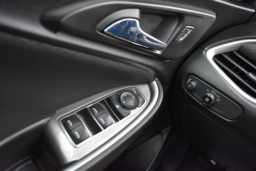 2016 Chevrolet Malibu LS 1LS