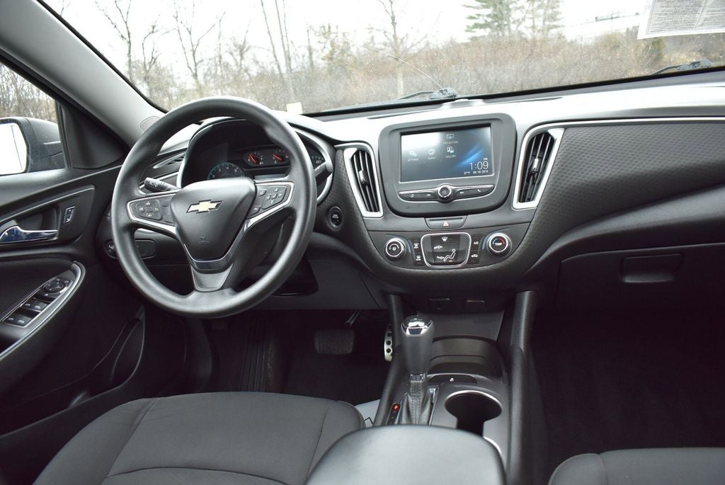 2016 Chevrolet Malibu LS 1LS