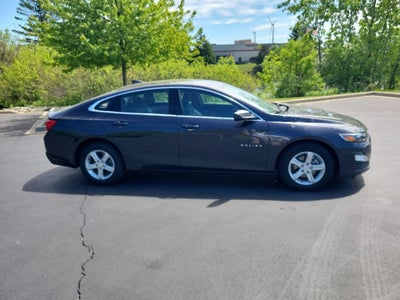 2022 Chevrolet Malibu LS 1LS