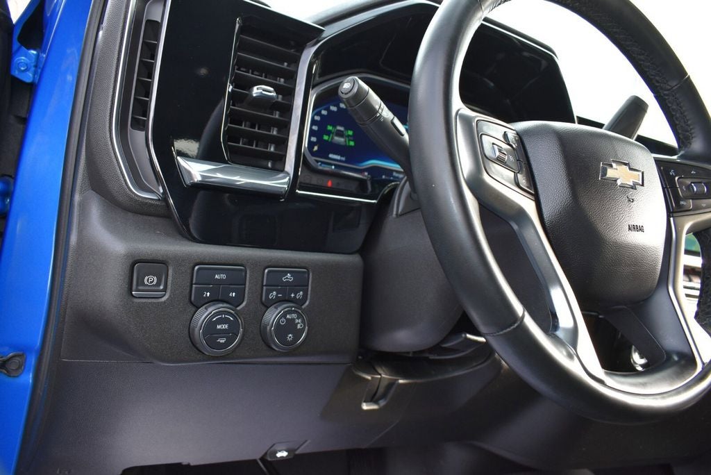 2023 Chevrolet Silverado 1500 LT LT1