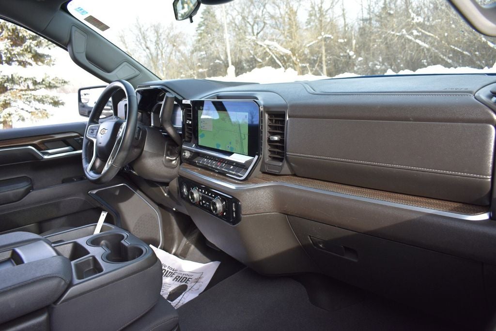 2023 Chevrolet Silverado 1500 LT LT1