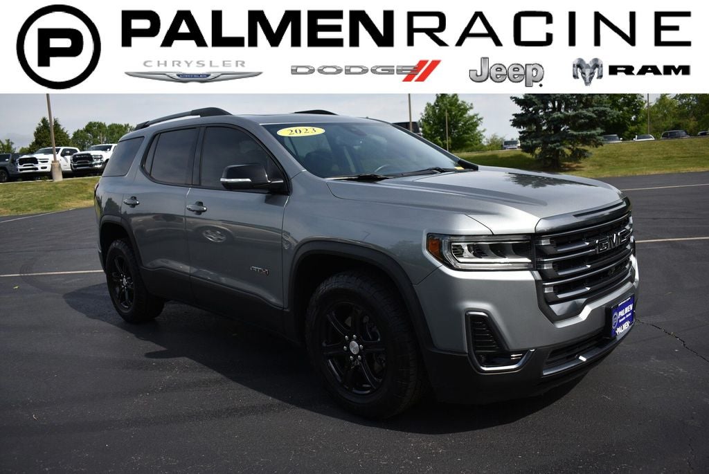 2023 GMC Acadia AT4
