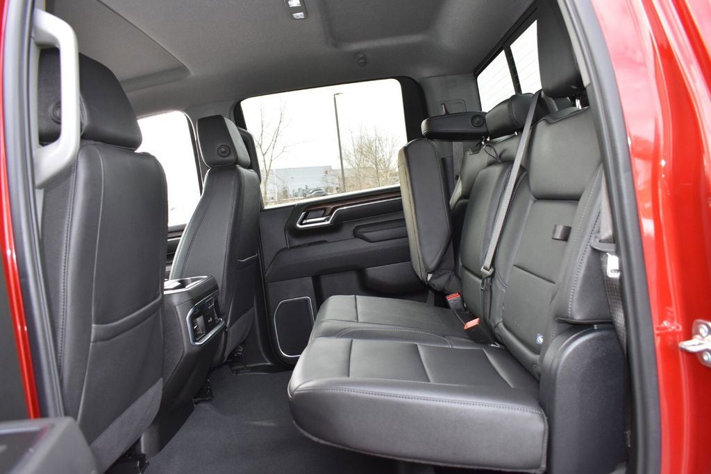 2025 GMC Sierra 2500HD SLT