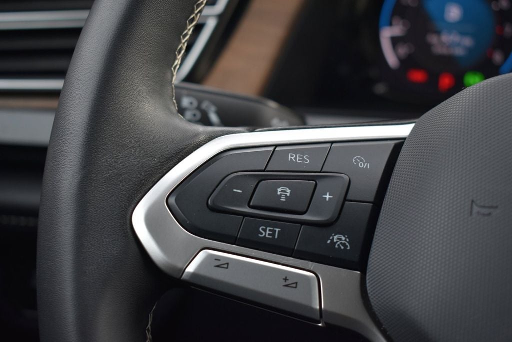 2024 Volkswagen Atlas 2.0T SE