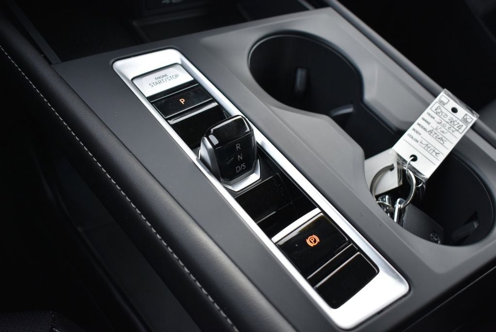 2024 Volkswagen Atlas 2.0T SE