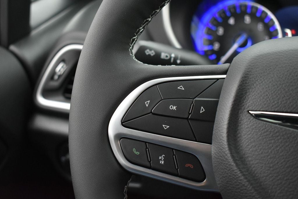 2026 Chrysler Voyager LX