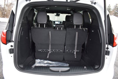 2026 Chrysler Voyager LX