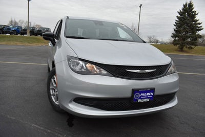 2026 Chrysler Voyager LX